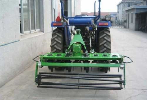 herse-rotative-pour-tracteur-2252735-5.jpg