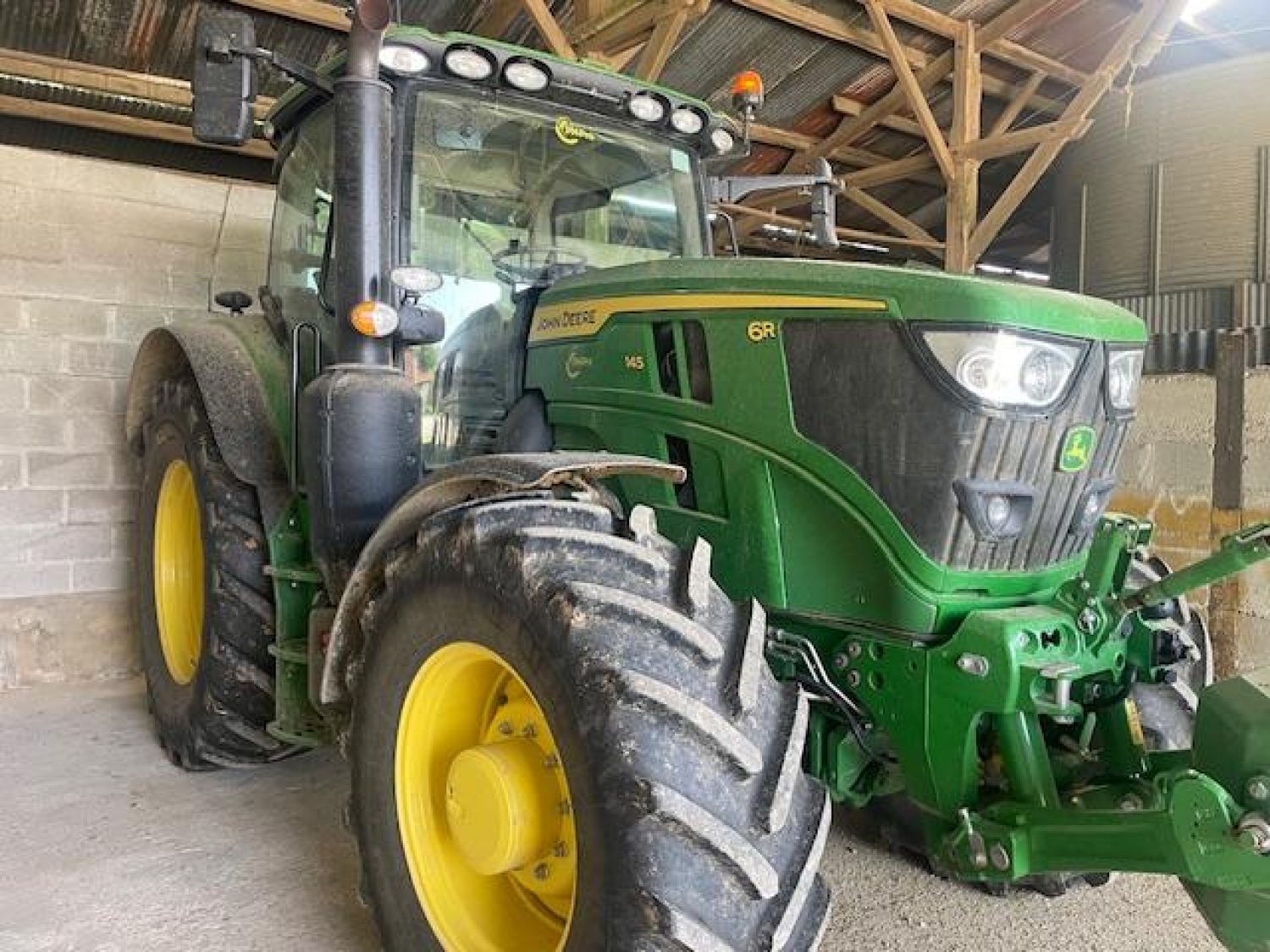 Location Tracteur agricole JOHN DEERE 145 cv